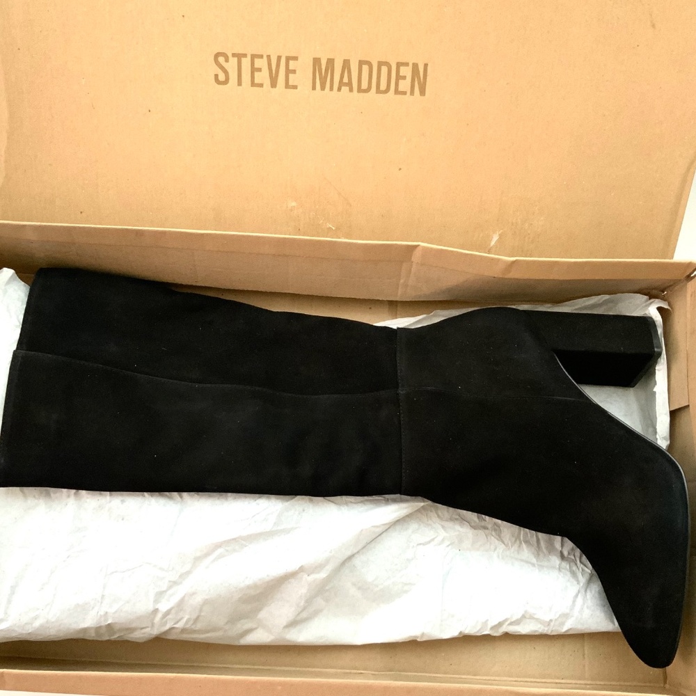 STEVE MADDEN Women's Ninny Black Nubuck Heeled Boots Pointed Toe Block heel Boot - Picture 6 of 11